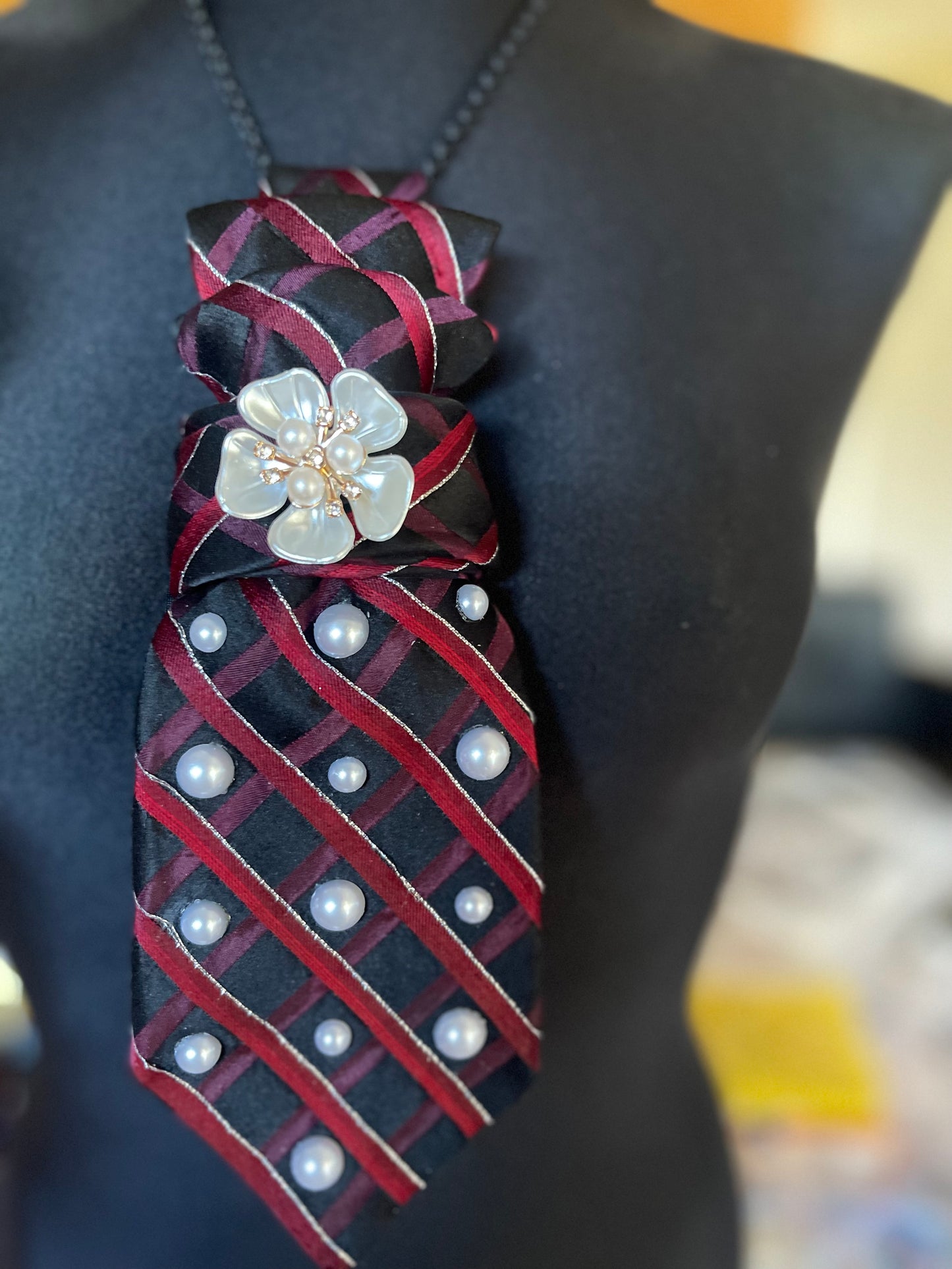 Open Flower Pearl Bow-Tie