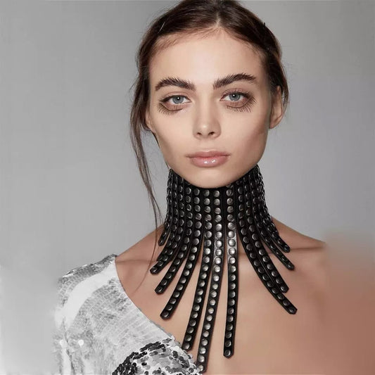 Fashionable Chokers